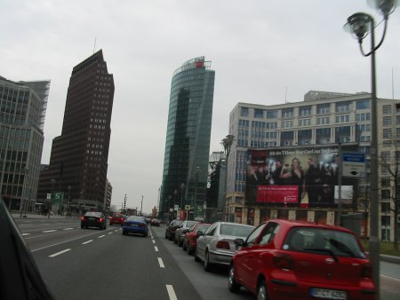 potsdamerPlatz.JPG