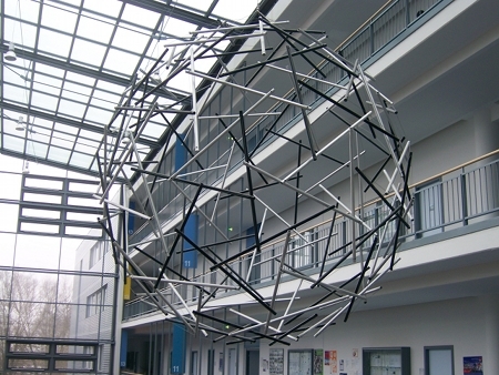 tensegrity2450.JPG